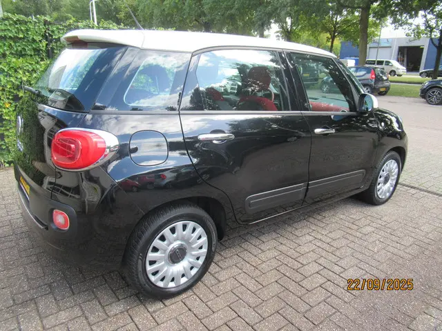 Fiat 500L 1.4-16V Easy 2013 Benzine 6