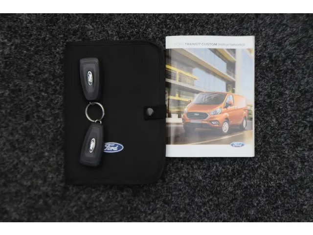 Ford Transit Custom 300 2.0 TDCI L2H1 DC 2020 Diesel 53
