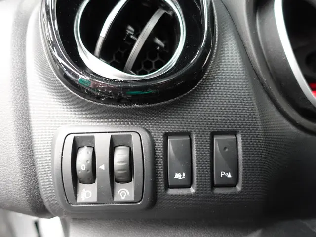 Renault Trafic Passenger 2.0 dCi 120 L2H1 2019 Diesel 10