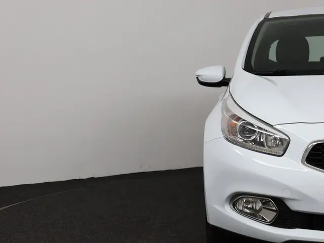 Kia cee'd 1.6 GDI ComfortLine 2016 Benzine 28