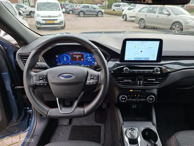 Ford Kuga 2.5 PHEV Titanium 2021 Hybride Benzine 11