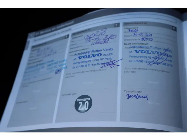 Volvo S60 1.6 T4 Momentum 2013 Benzine 32