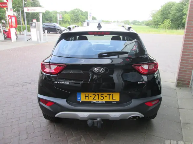 Kia Stonic 1.0 T-GDi DynamicLine 2020 Benzine 3
