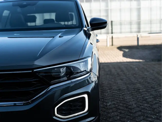 Volkswagen T-Roc 2.0 TSI 4Motion Sport 2018 Benzine 11