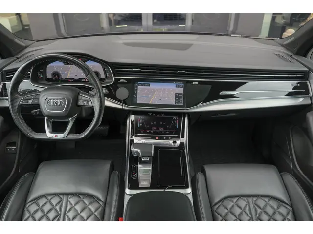 Audi Q7 3