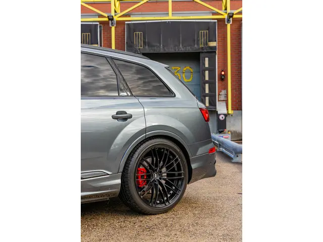Audi SQ7 4.0 TFSI quattro ABT 7p 2024 Benzine 79