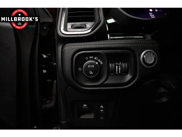 Dodge Ram 1500 limited H/O 540PK 2024 Benzine 14