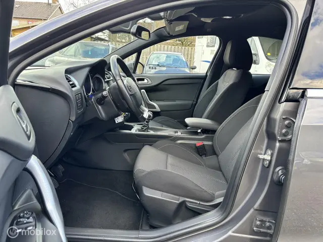 Citroën DS4 1.2 PureTech Business 37.666 km! 2016 Benzine 8