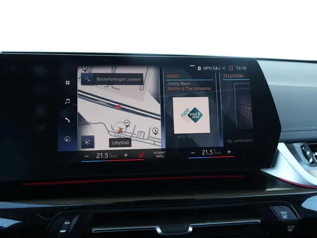 BMW X1 xDrive30e 2022 Hybride Benzine 38