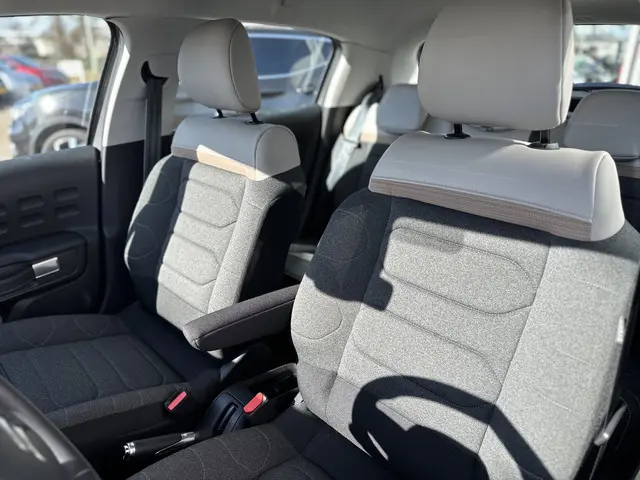 Citroën C3 1.2 PureTech Plus 2024 Benzine 15