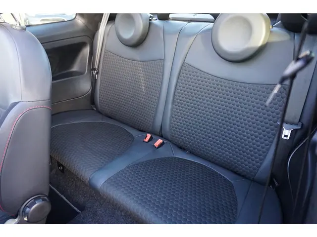 Fiat 500 Cabrio 1.2 Sport 2014 Benzine 12