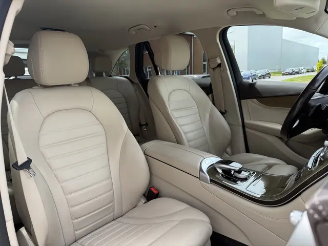 Mercedes-Benz GLC 250 4MATIC 2016 Benzine 15