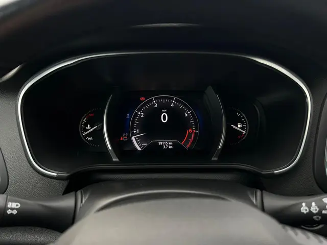 Renault Mégane Estate 1.2 TCe 100 Limited 2018 Benzine 17