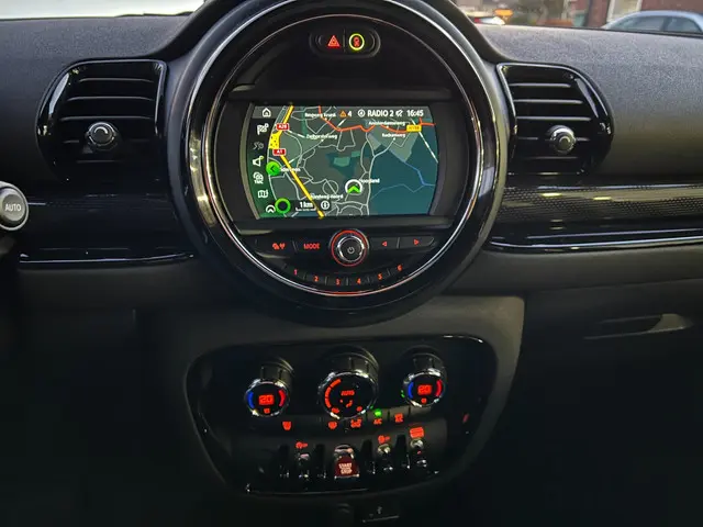 MINI Clubman Mini 1.5 One Business Edition 2019 Benzine 17