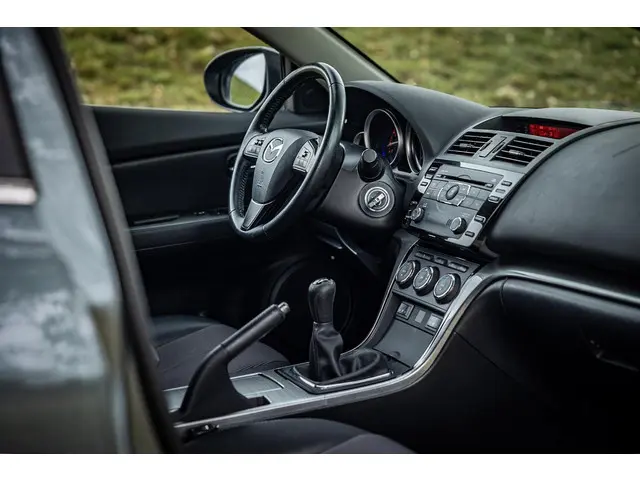 Mazda 6 Sportbreak 1.8 S | VERKOCHT ! 2012 Benzine 5