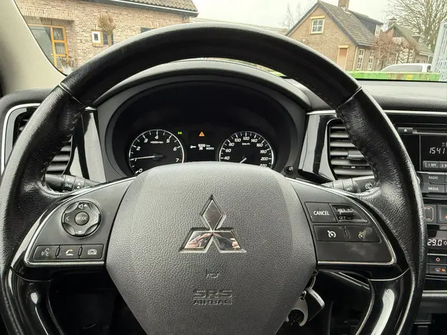 Mitsubishi Outlander 2.0 2017 Benzine 23