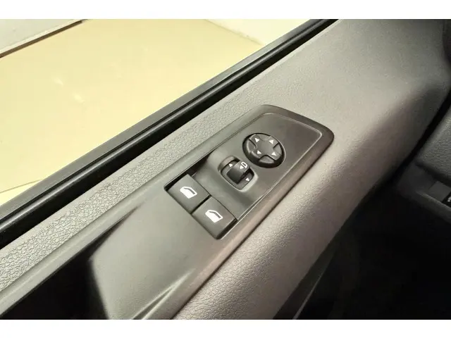 Peugeot Expert 2.0 BlueHDI Asphalt 2020 Diesel 13