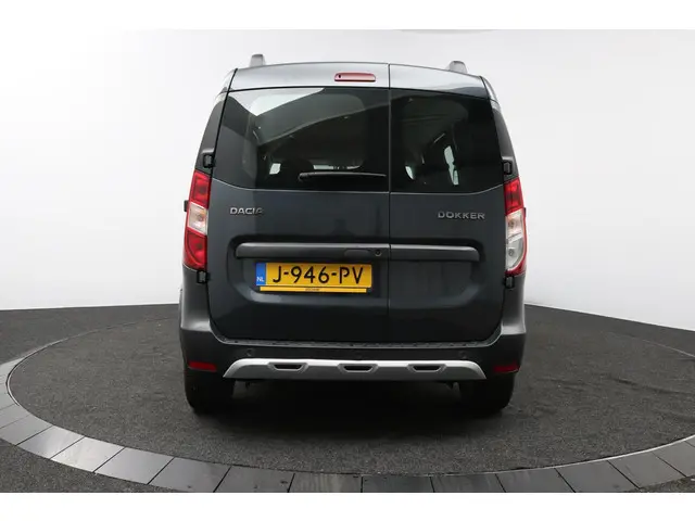 Dacia Dokker 1.3 TCe 130 Stepway 2020 Benzine 15