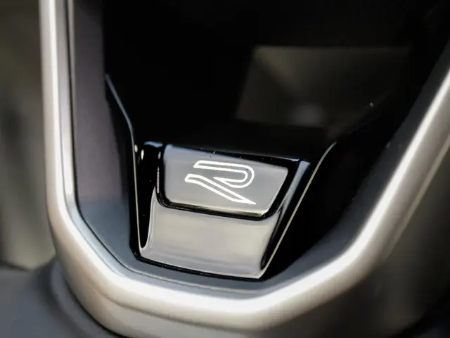 Volkswagen Golf 1.5 eTSI R-Line 2022 Benzine 17