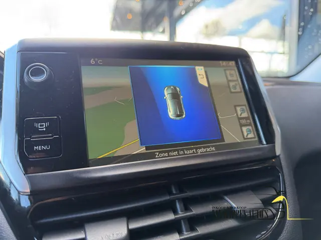 Peugeot 208 1.6 VTi Allure / apk 3-2027 2013 Benzine 17