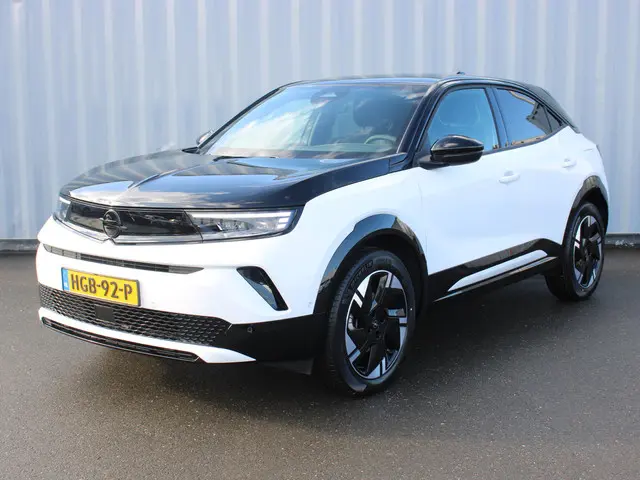 Opel Mokka-e 2