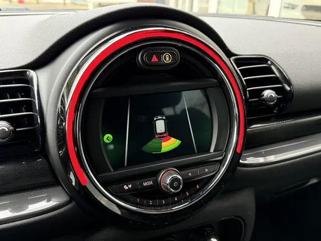 MINI Clubman 1.5 D Business Edition 2018 Diesel 11