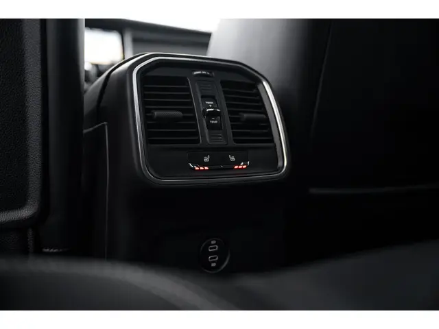 Porsche Macan 2.0 T 2024 Benzine 9