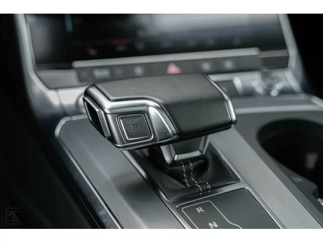 Audi A6 Avant 45 TFSI | 2019 Quattro | S-line 2019 Benzine 45