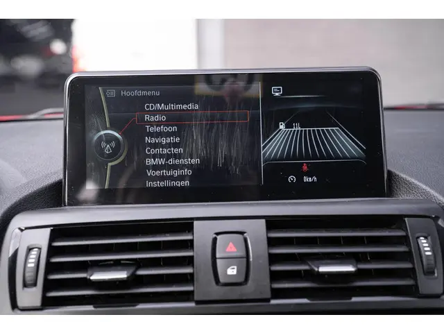 BMW 1 Serie 114i EDE Business+ 2013 Benzine 48