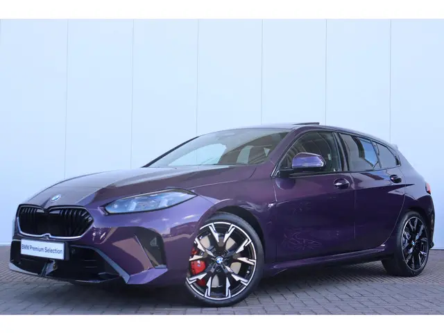 BMW 1 Serie 120 M Sport Design Edition 2025 Benzine 33