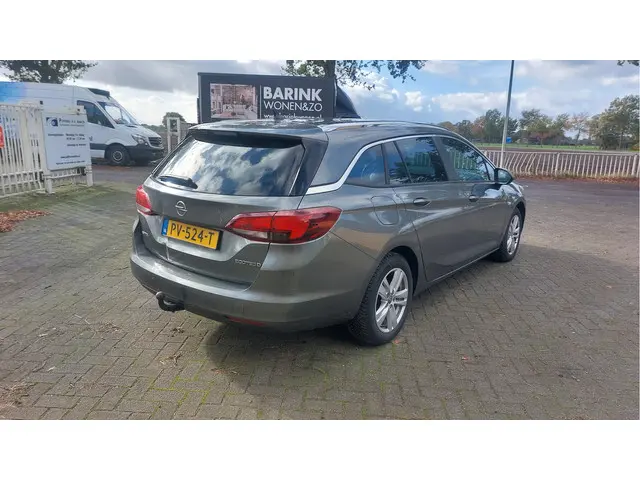 Opel Astra Sports Tourer 1.6 CDTI Business+ 2017 Diesel 2