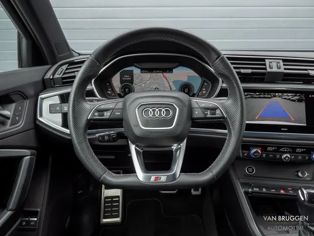 Audi Q3 Sportback 45 TFSI e S-Line 2022 Hybride Benzine 20