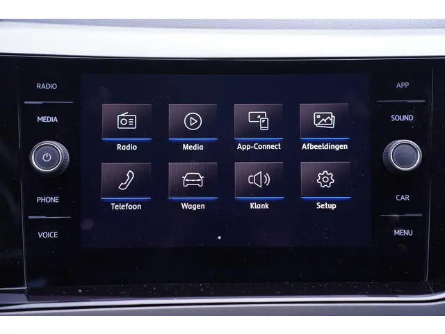 Volkswagen Polo 1.0 TSI Polo Comfortline 2019 Benzine 44