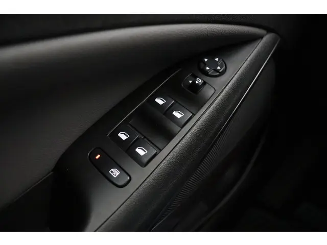 Opel Crossland X 1.2 Turbo 110pk Innovation 2019 Benzine 26