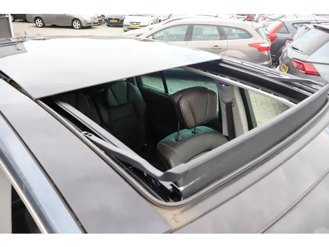 Renault Espace 1.8 TCe Initiale Paris 7p. 2019 Benzine 7