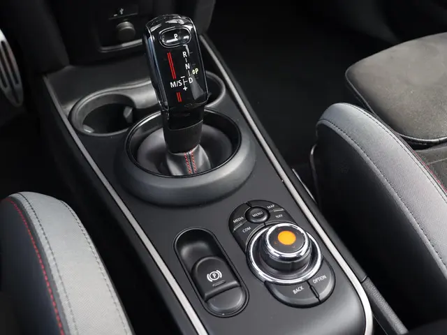 MINI Countryman John Cooper Works ALL4 2020 Benzine 22