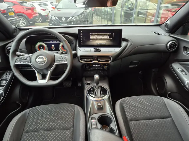Nissan Juke 1.6 Hybrid N-Connecta 2024 Hybride Benzine 2