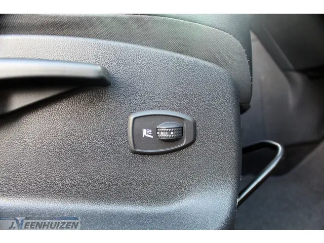 Renault Scénic 1.2 TCe Bose 2015 Benzine 10