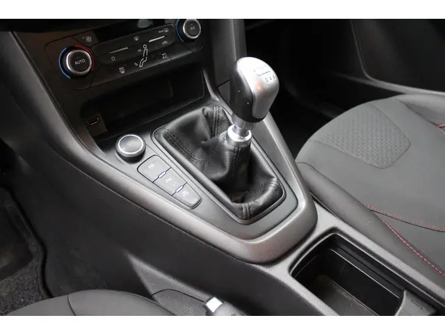 Ford Focus 1.0 ST-Line 2017 Benzine 20