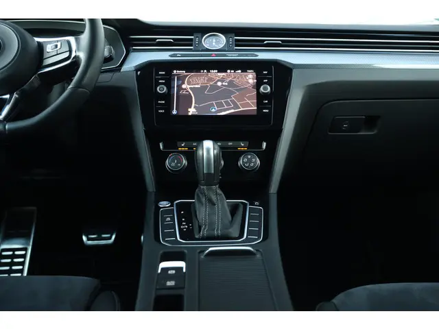 Volkswagen Arteon 2.0 TSI 190PK R-Line 2020 Benzine 20