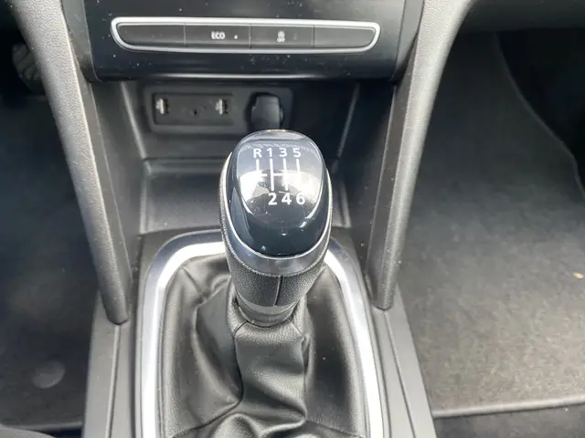 Renault Mégane Estate 1.3 TCe Zen 2018 Benzine 24