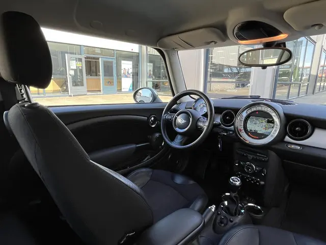 MINI One 1.6 Chili 2014 Benzine 61