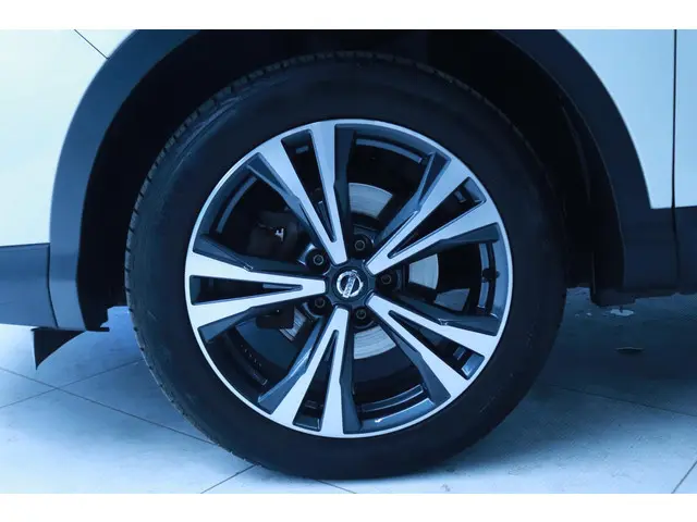 Nissan QASHQAI 1.6 N-Connecta 2017 Benzine 29