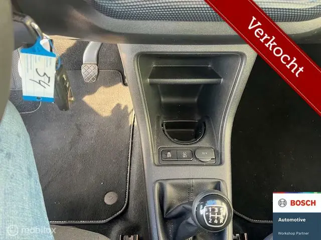 Volkswagen up! 1.0 BMT move up! 2016 Benzine 13