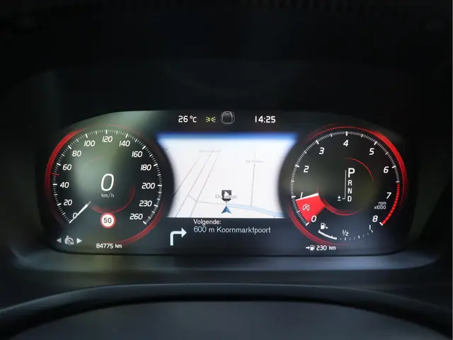 Volvo V60 2.0 T4 R-Design 2020 Benzine 60