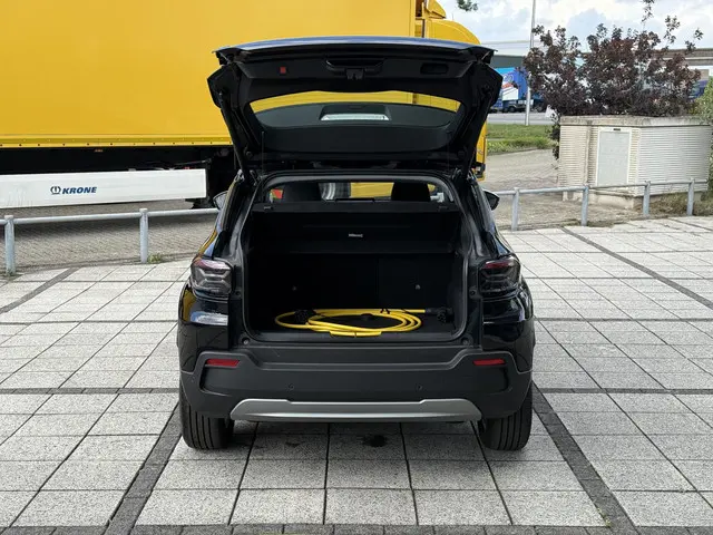 Jeep Avenger Altitude 54 kWh Aut. 2023 Elektrisch 10