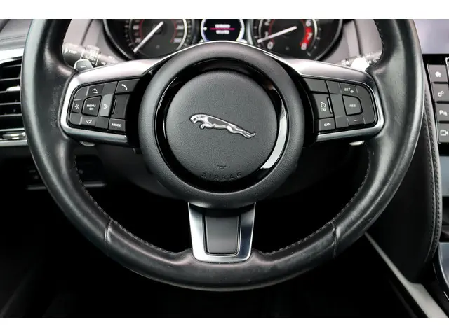 Jaguar F-Type 2.0T 301 PK Aut8 | 2017 Benzine 27