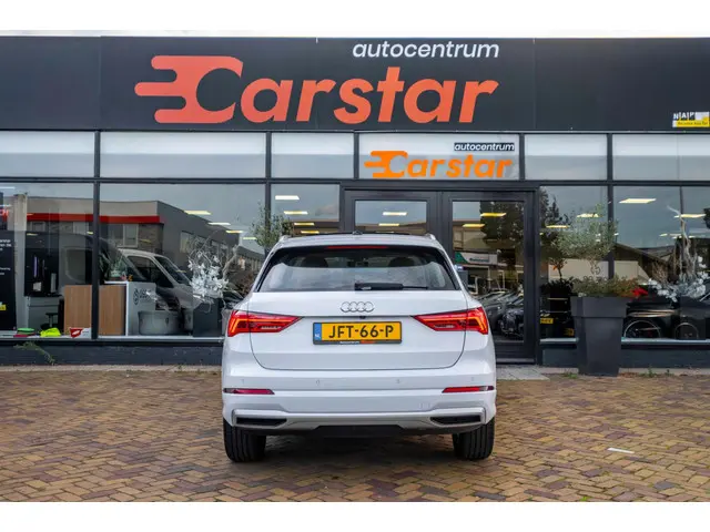 Audi Q3 35 TFSI S edition|PANO|LEER|CAMERA 2019 Benzine 11