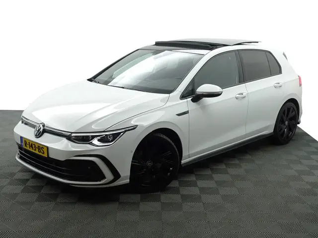 Volkswagen Golf 1.5 eTSI R Line Aut- 2020 Hybride Benzine 4