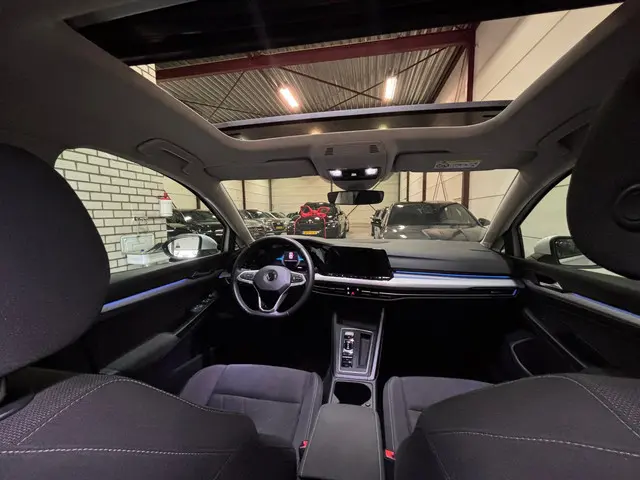 Volkswagen Golf 1.5 eTSI R-Line 2020 Hybride Benzine 18
